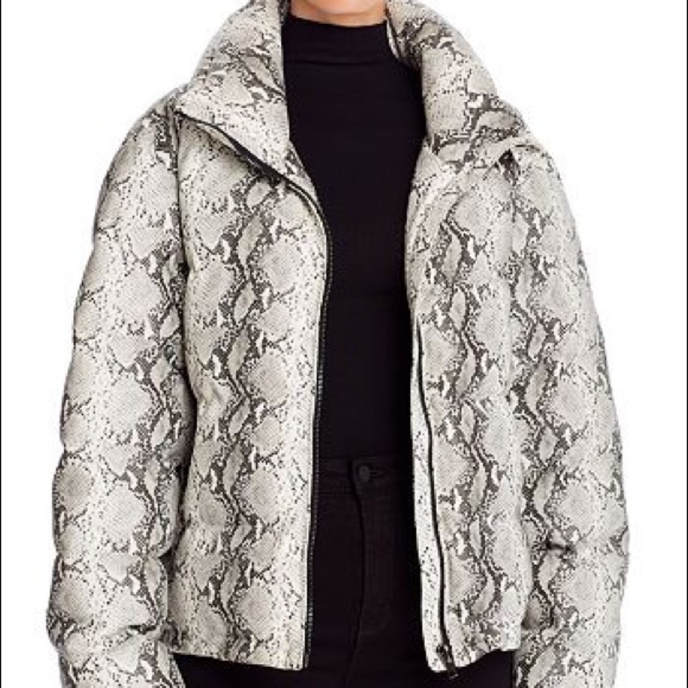 Faux Leather snakeskin printed puffer jacket!